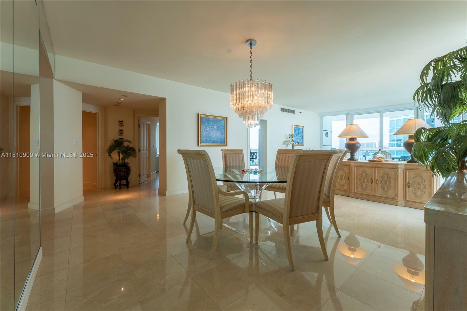 Property Photo: 2127 Brickell Ave 3304 FL 33129