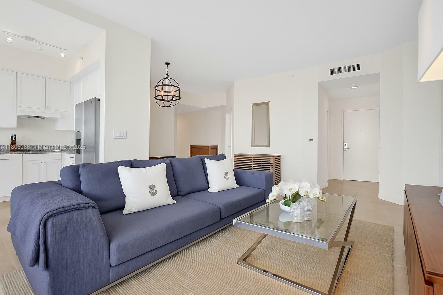 Property Photo: 4779 Collins Ave 4006 FL 33140