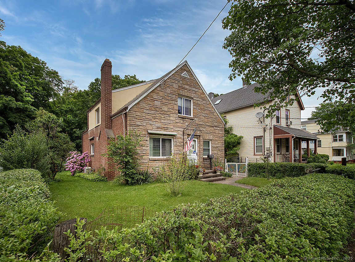Property Photo: 195 Valley Street CT 06515