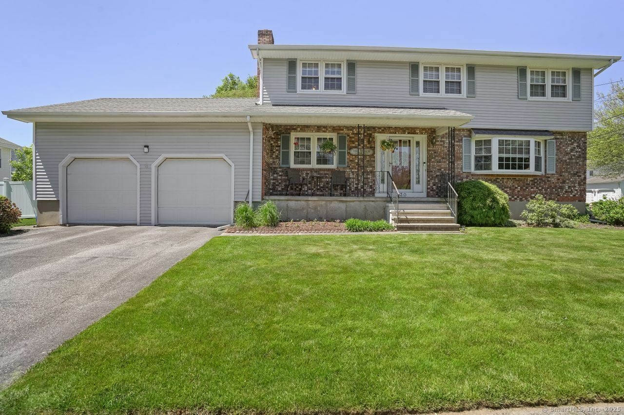 Property Photo: 330 Flagler Avenue CT 06614