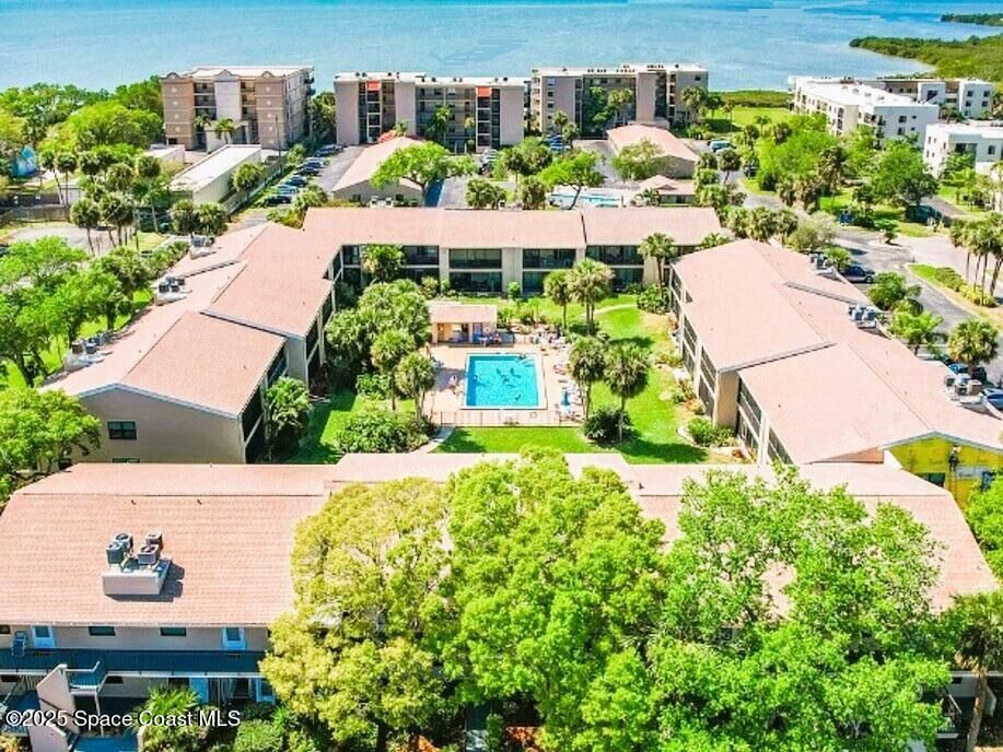 Property Photo: 201 International Drive FL 32920