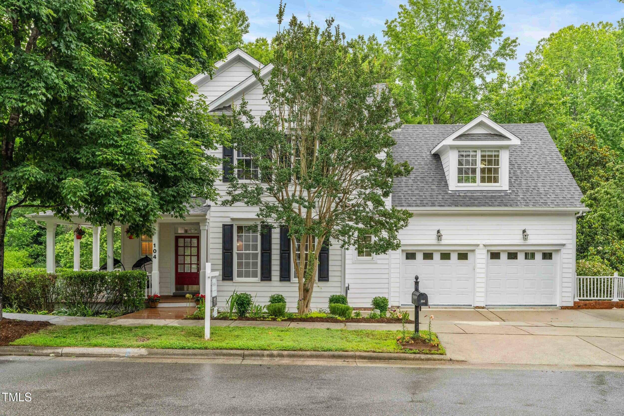 Property Photo: 104 Edgewater Circle NC 27516