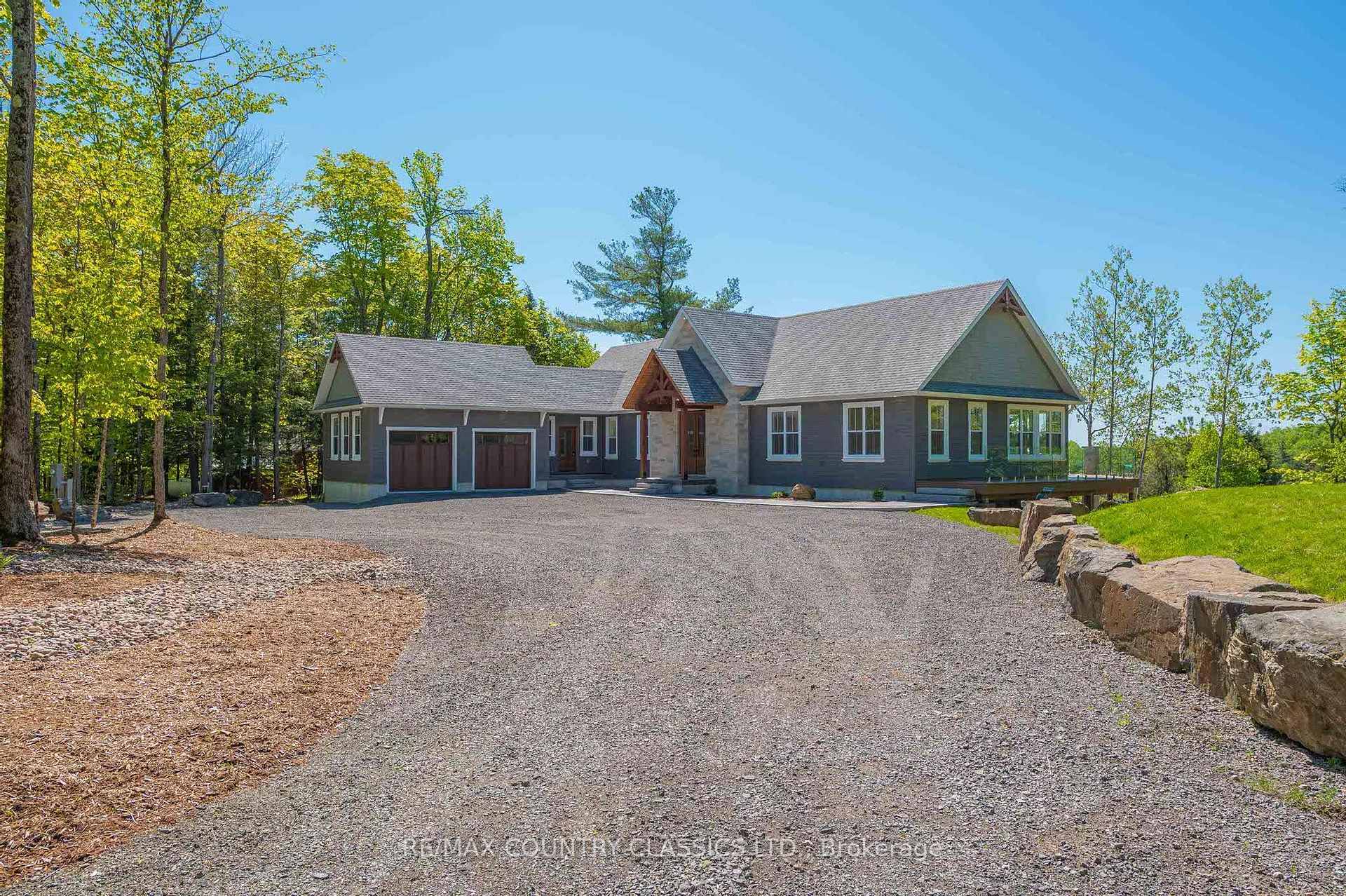 Property Photo: 400 Antelope Trail ON K0L 1A0