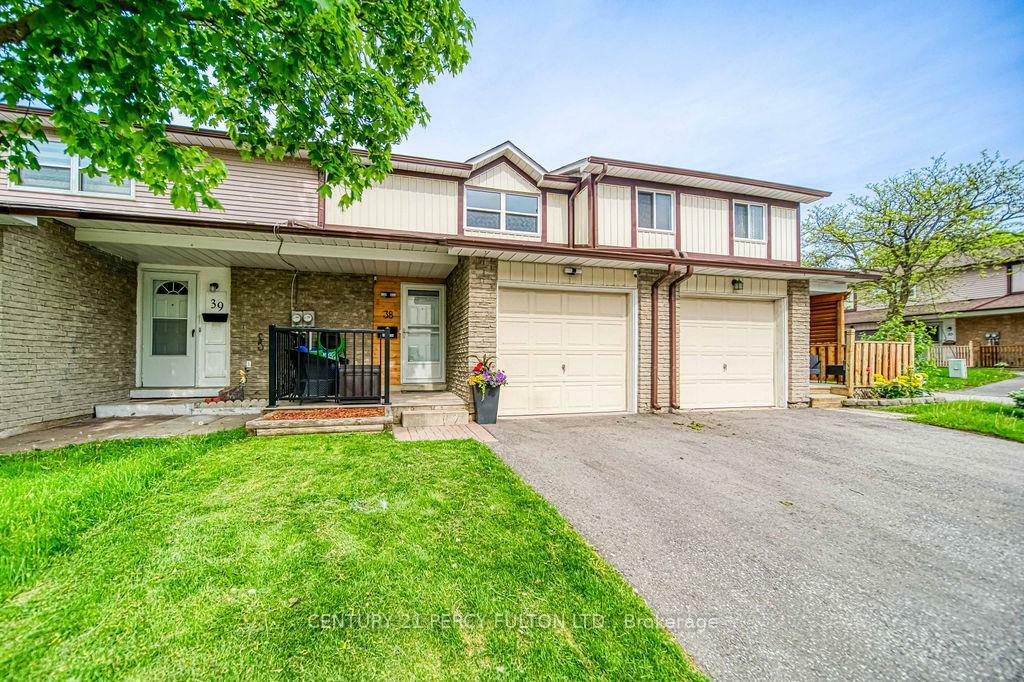 Photo de la propriété: 540 Dorchester Drive 38 ON L1J 6M5