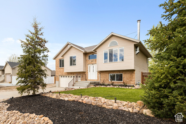 Property Photo: 210 W 440 N UT 84036