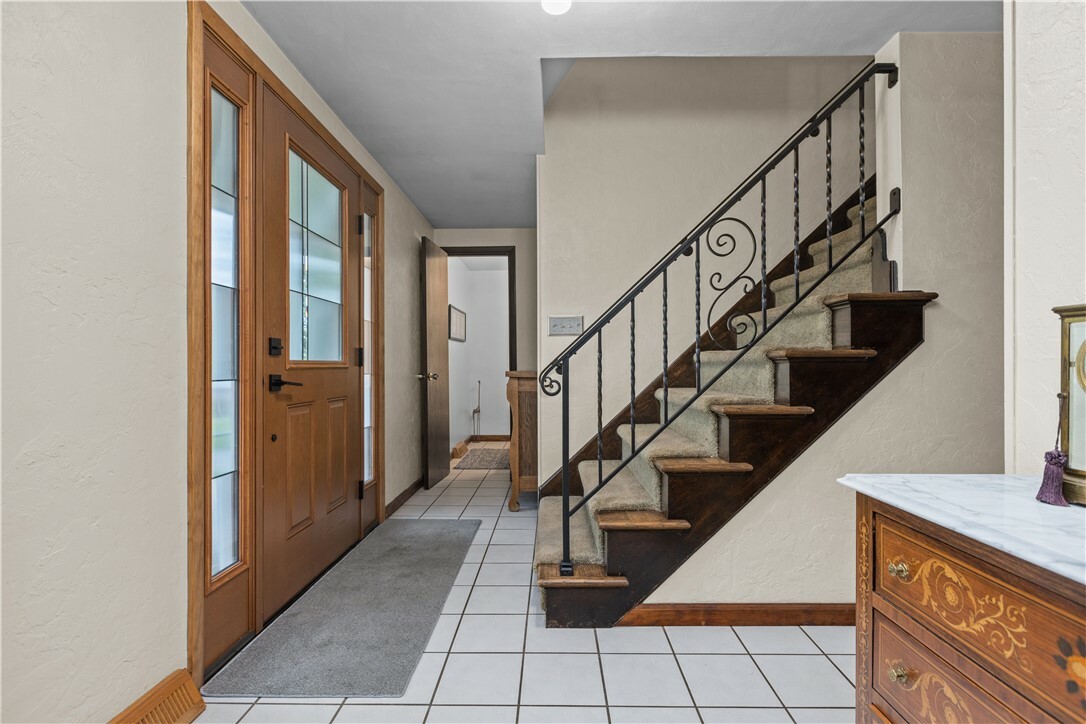 Property Photo: 200 Sunrise Dr PA 15642