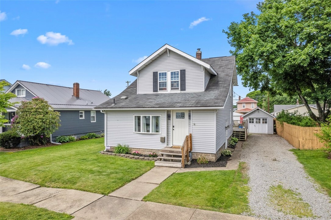 Property Photo: 1217 Princeton Ave PA 15065