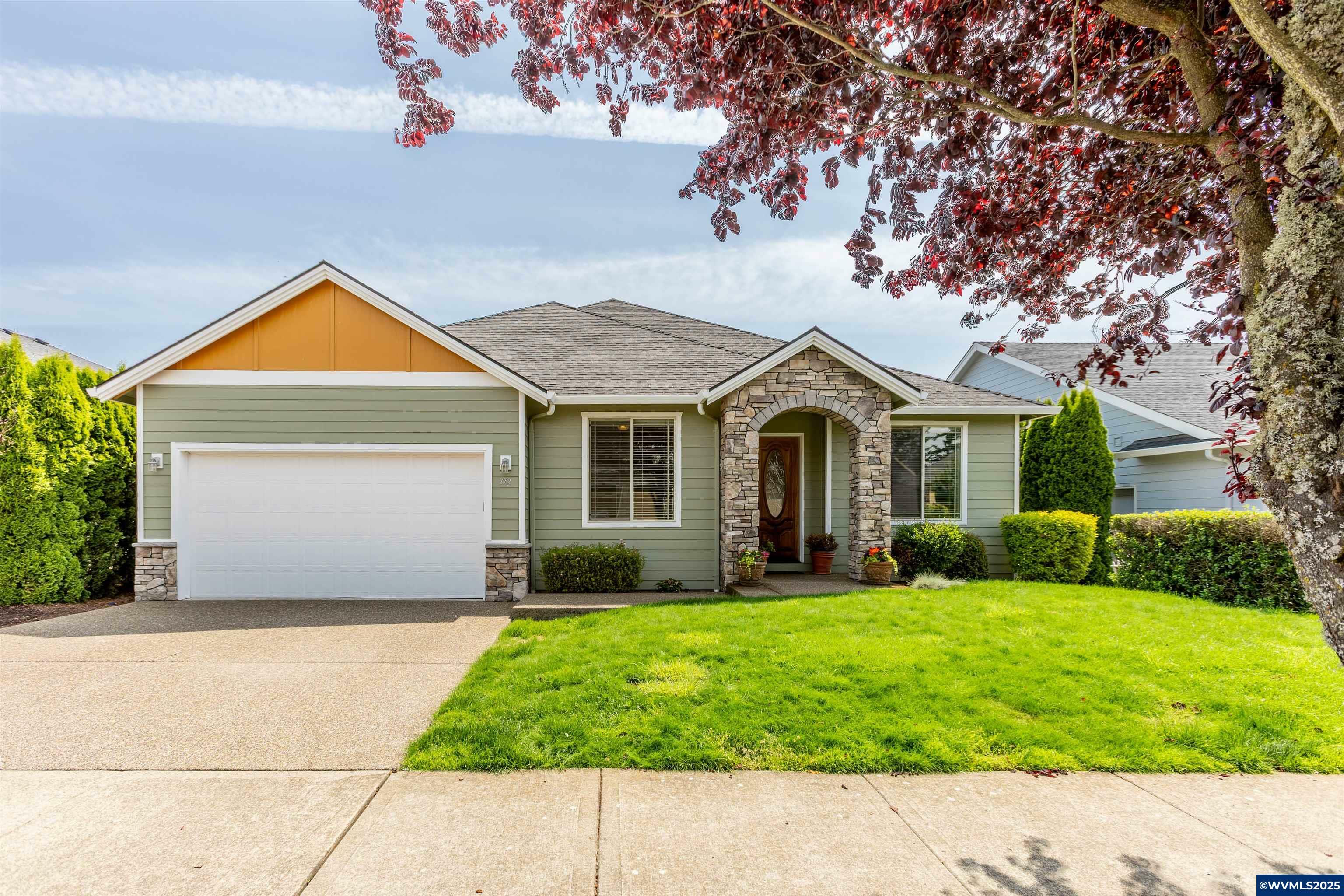 Property Photo: 372 Eagle Feather St NW OR 97304