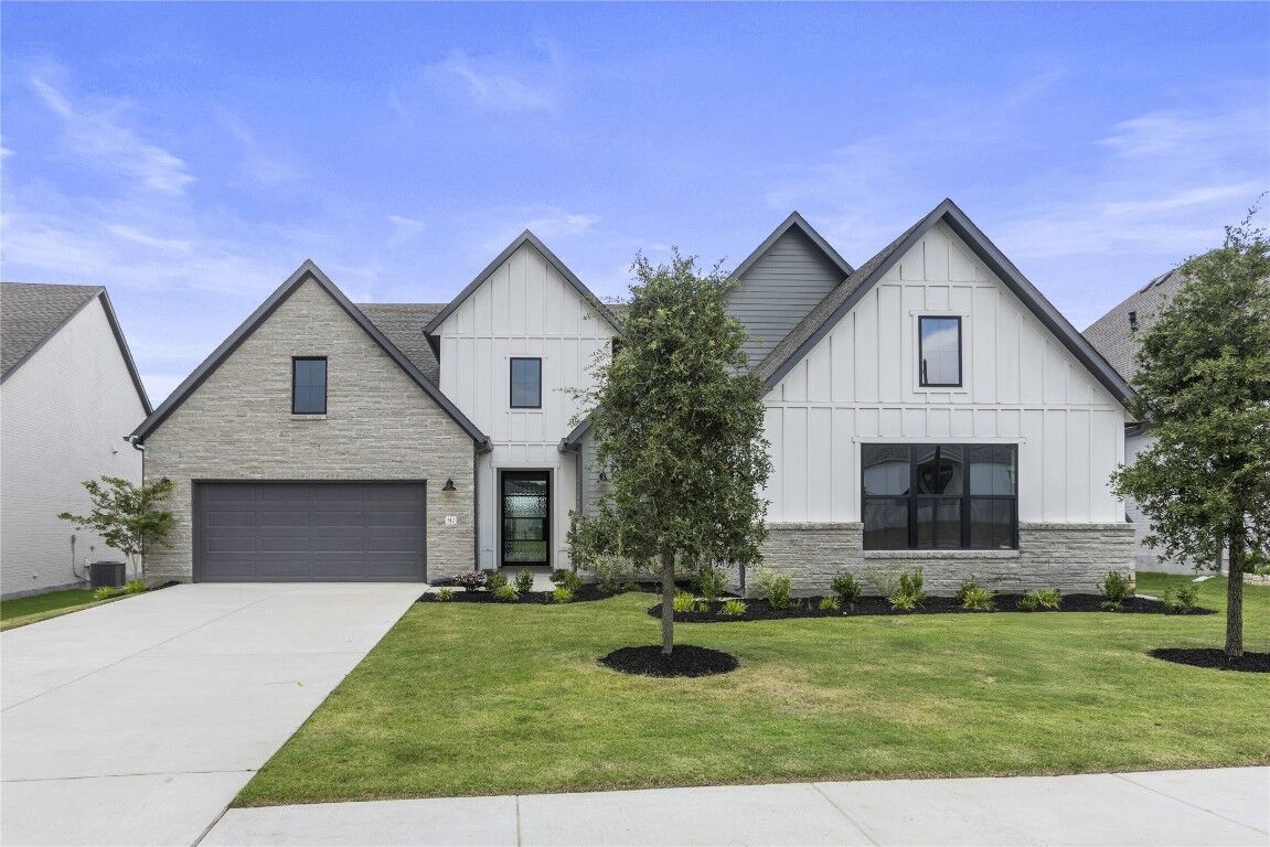 Property Photo:  512 Castillo Bend  TX 78642