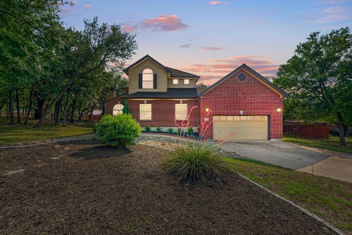 Property Photo: 133 Ridgewood Cove TX 78633