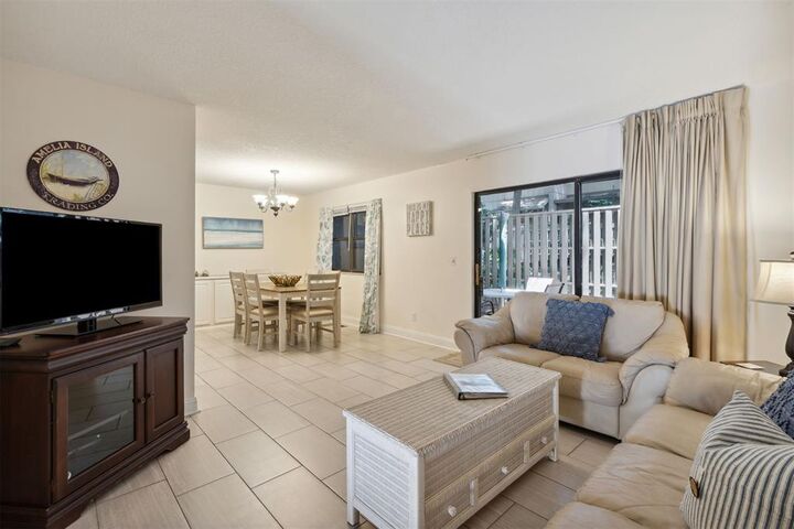 Property Photo: 3165 First Unit #15 Avenue FL 32034