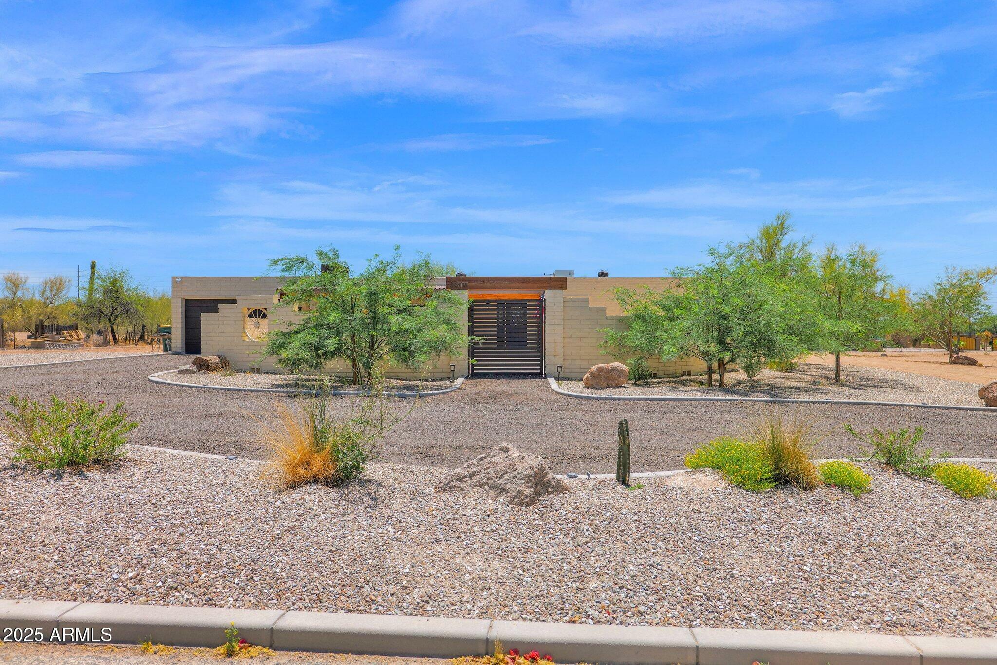 Property Photo: 29835 N 56th Street N AZ 85331