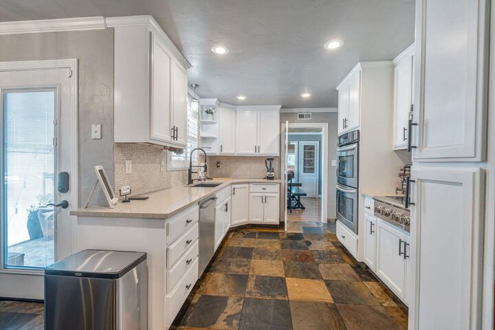 Property Photo: 1005 W Benjamin Holt Drive CA 95207