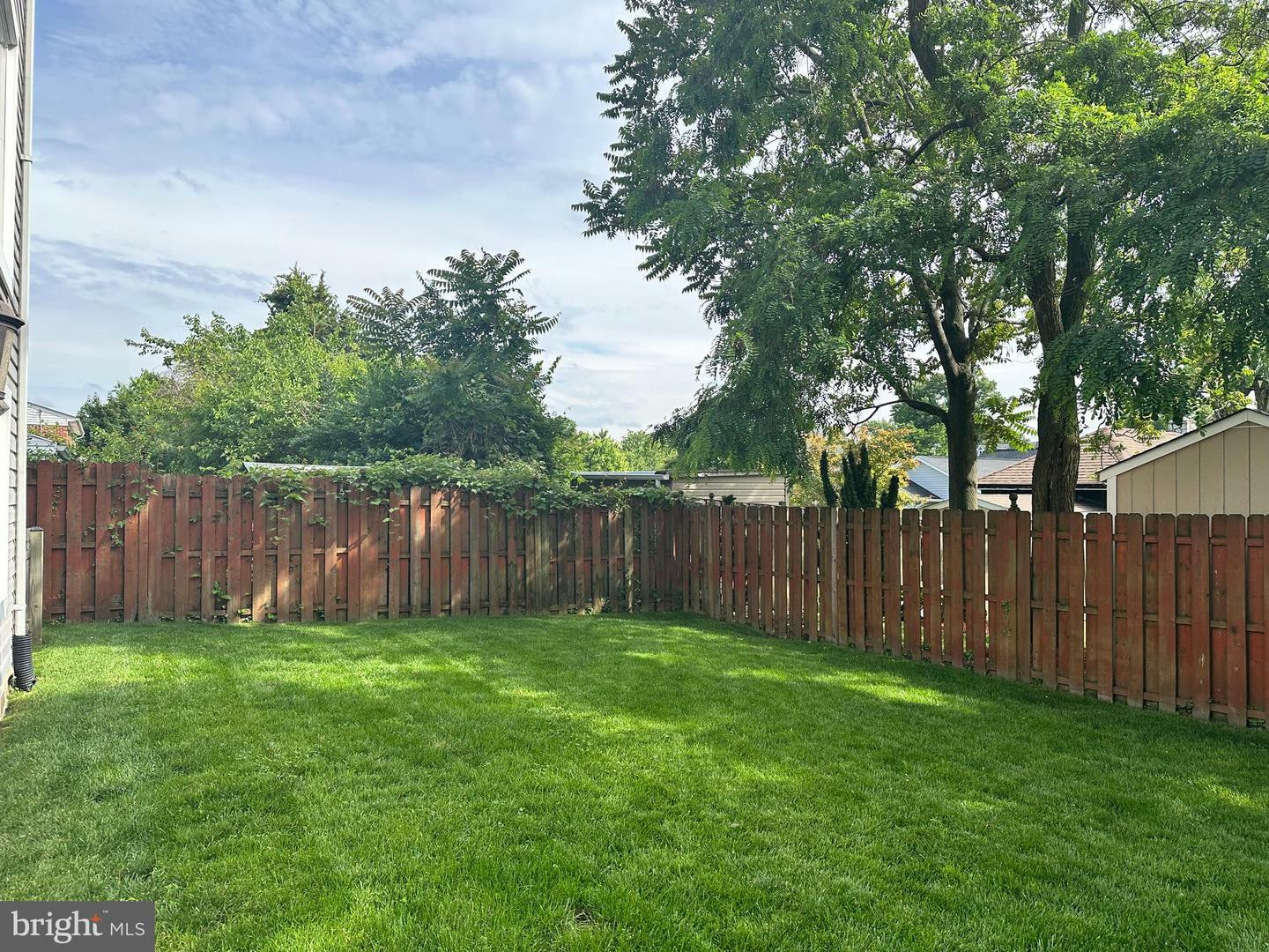 Property Photo: 1812 N Culpeper Street VA 22207