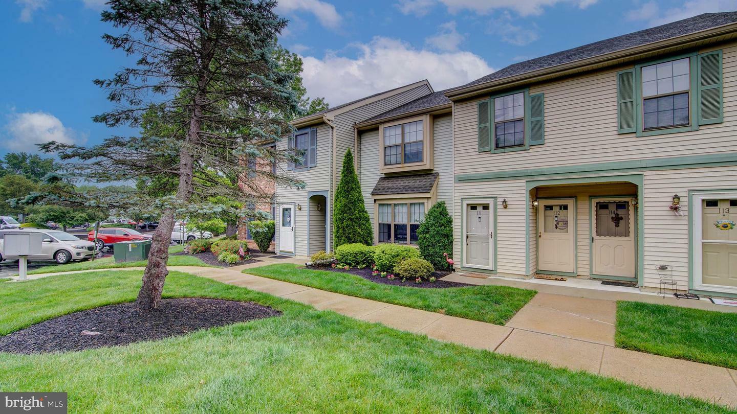 111 Wyndham Place  Robbinsville NJ 8691 photo