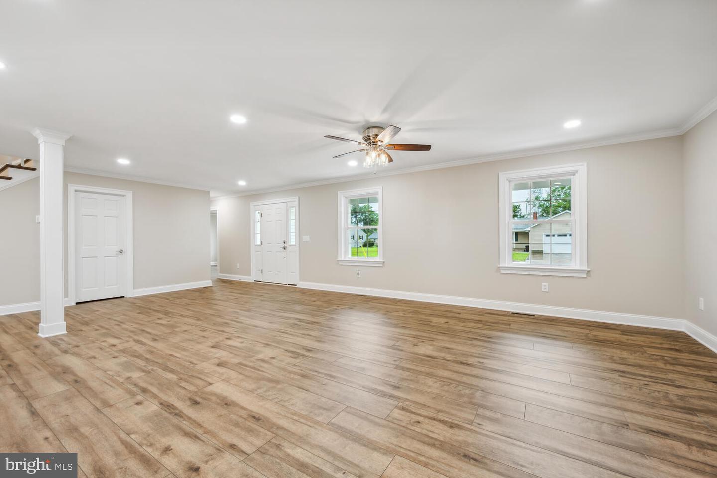 Property Photo: 405 Collins Avenue MD 21643