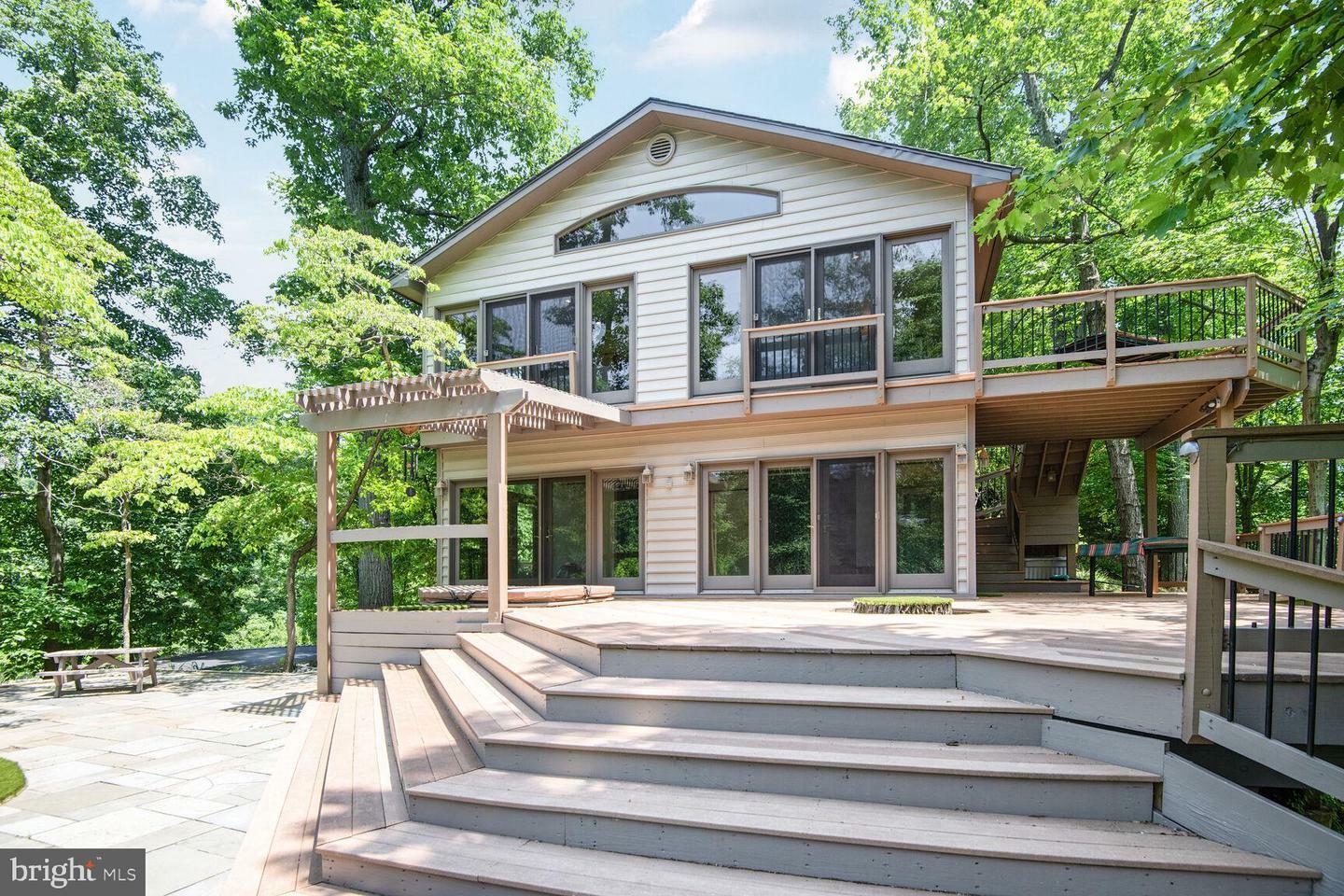 Property Photo: 1534 Circle Drive MD 21409