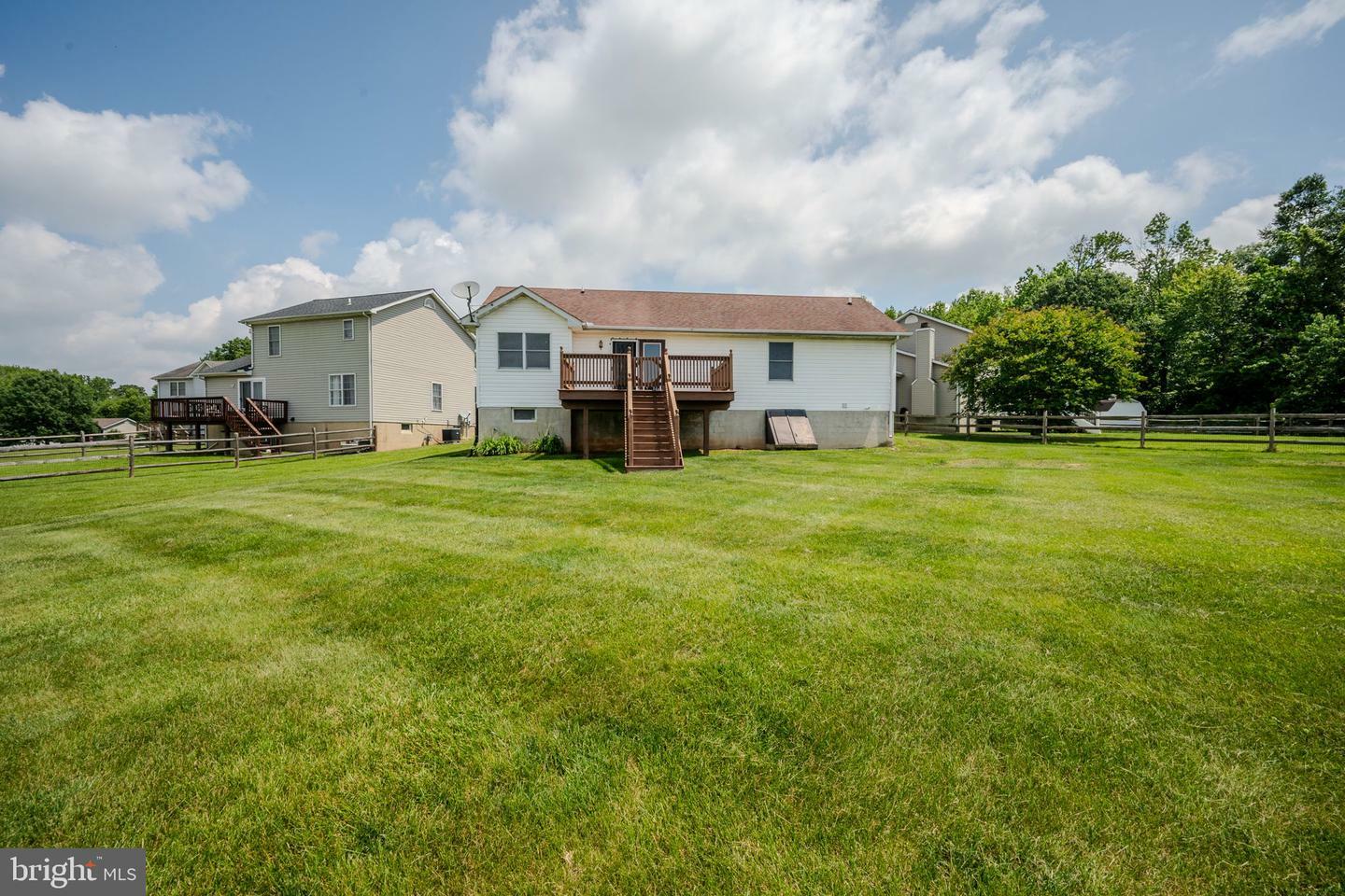 Property Photo: 6 Windsor Court MD 21921