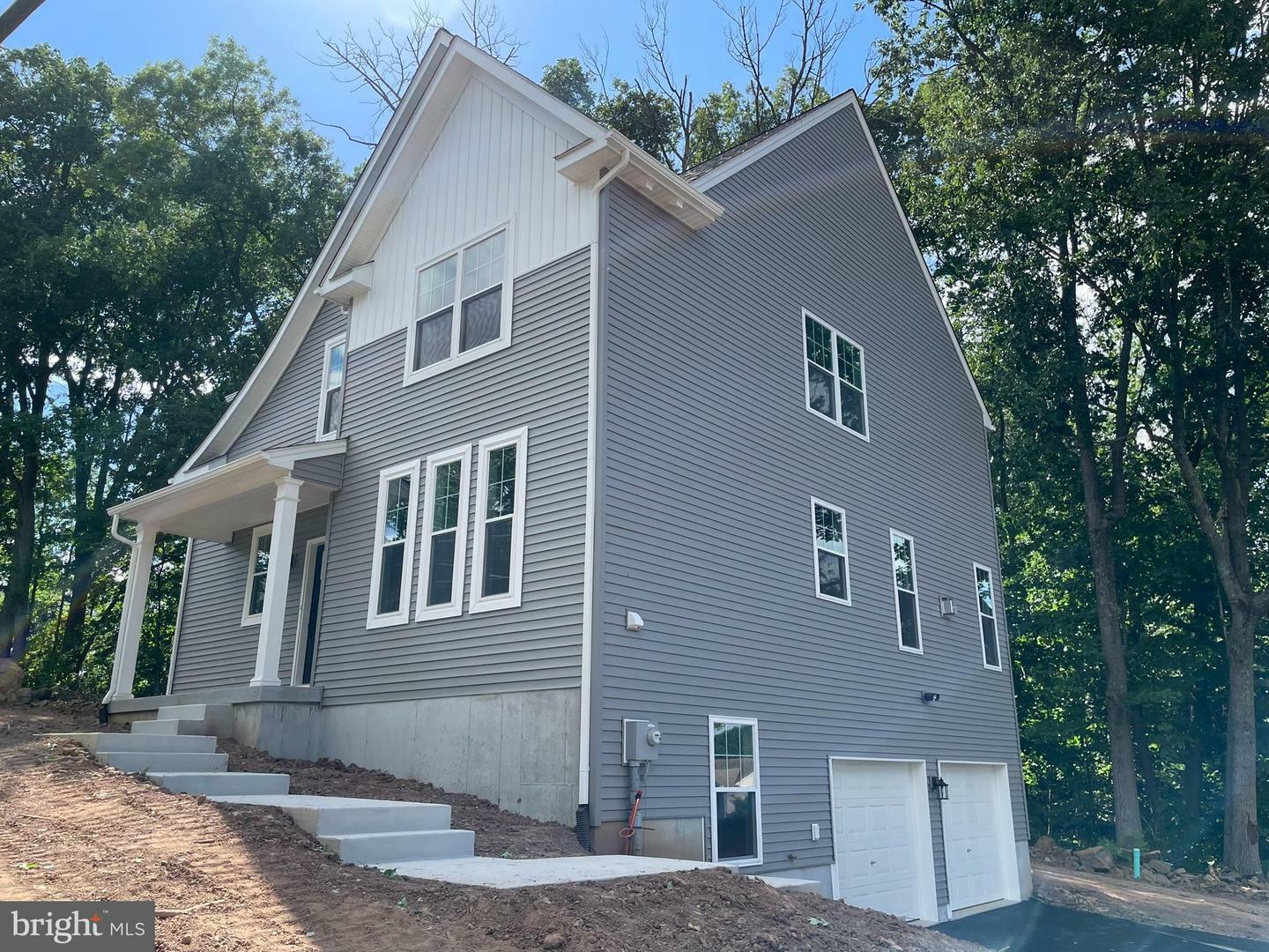 Property Photo: 1208 Old Airport Road PA 19518