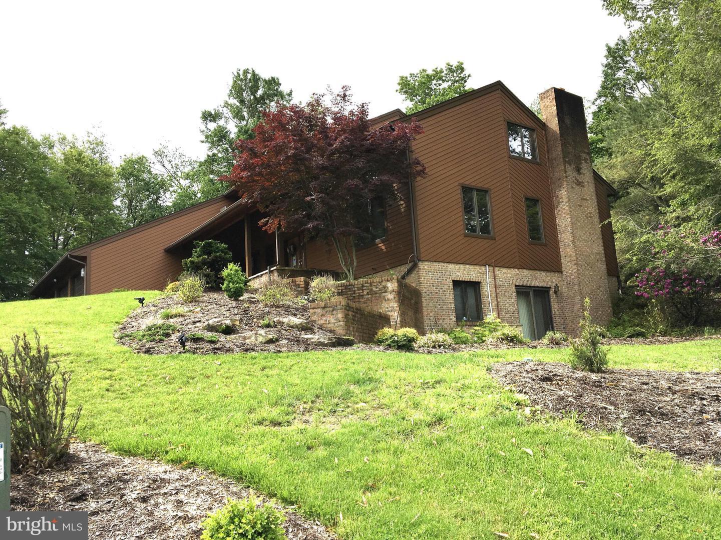 Property Photo: 249 Laurel Drive PA 15522