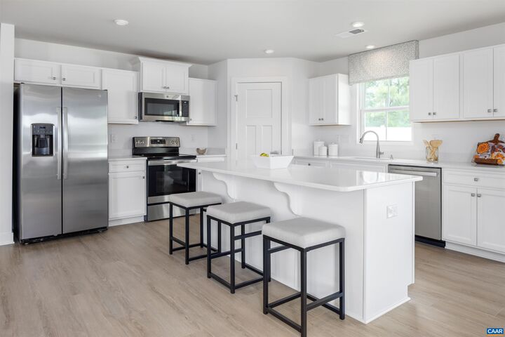 Property Photo:  272 White Sands Blvd  VA 22923 