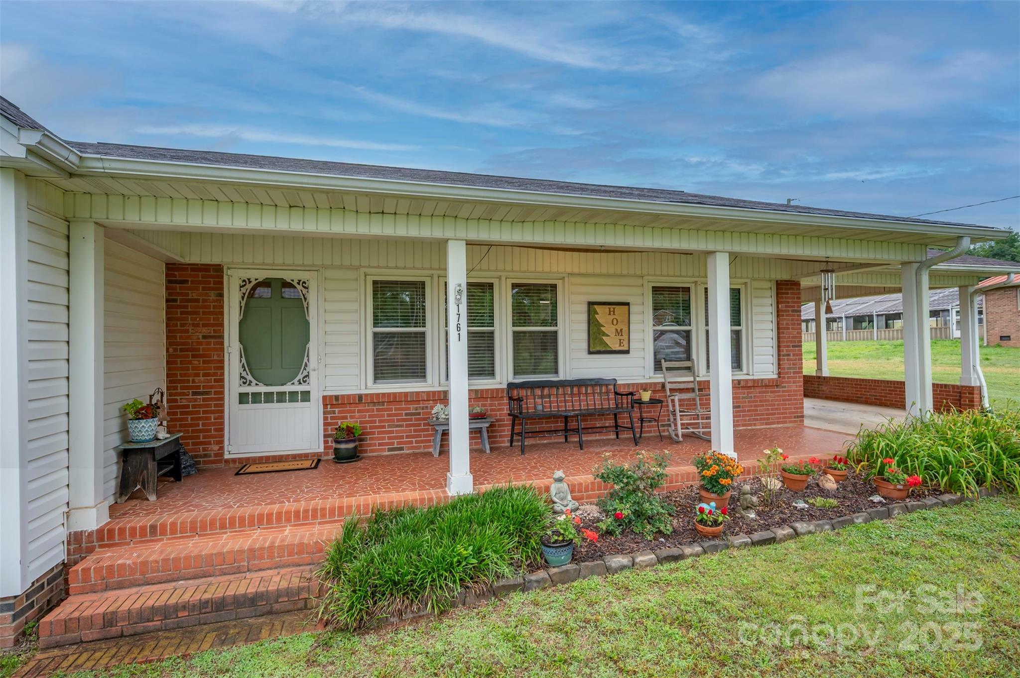 Property Photo: 1761 Oak Grove Church Road NC 28040