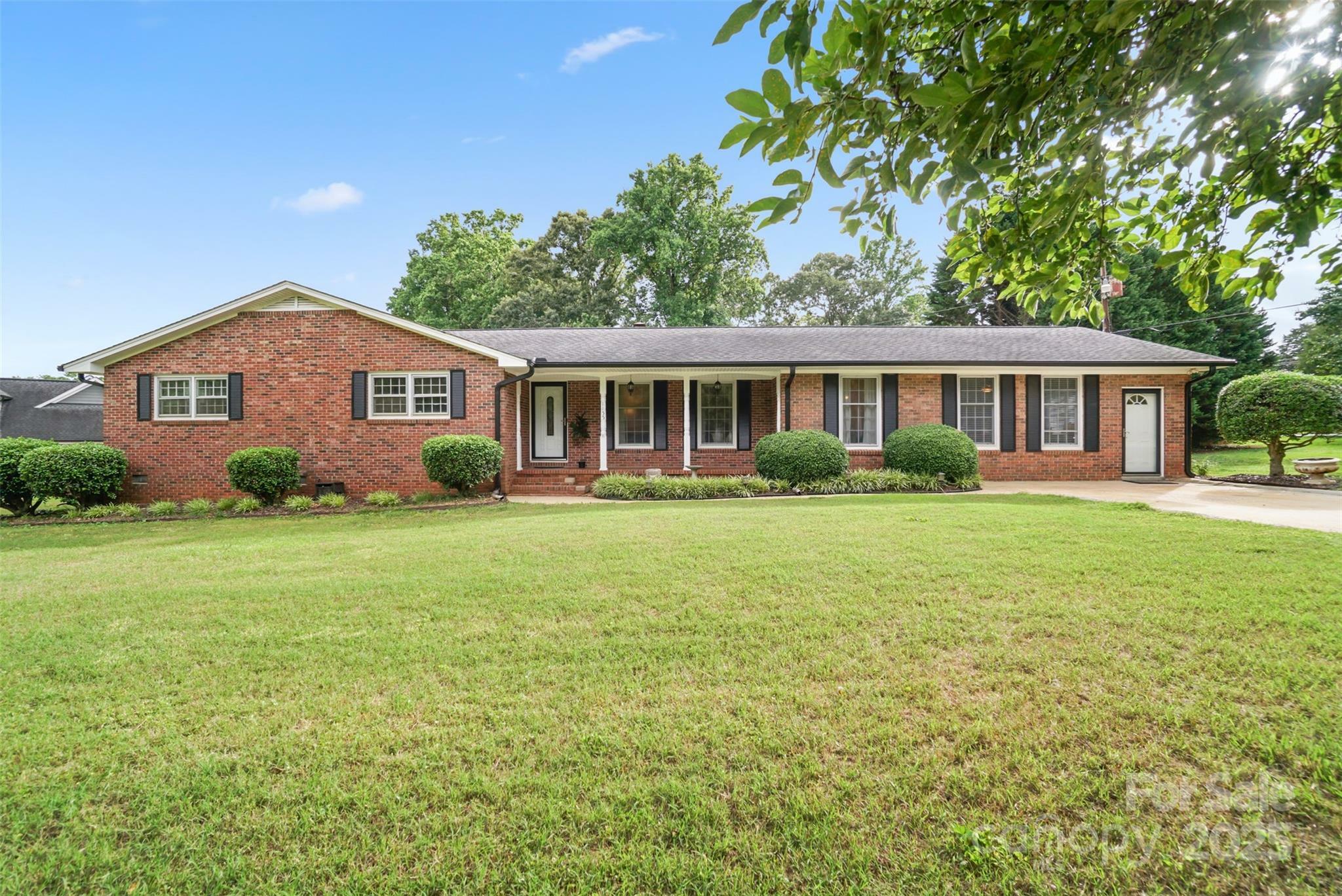 Property Photo: 1155 Melrose Drive SC 29732