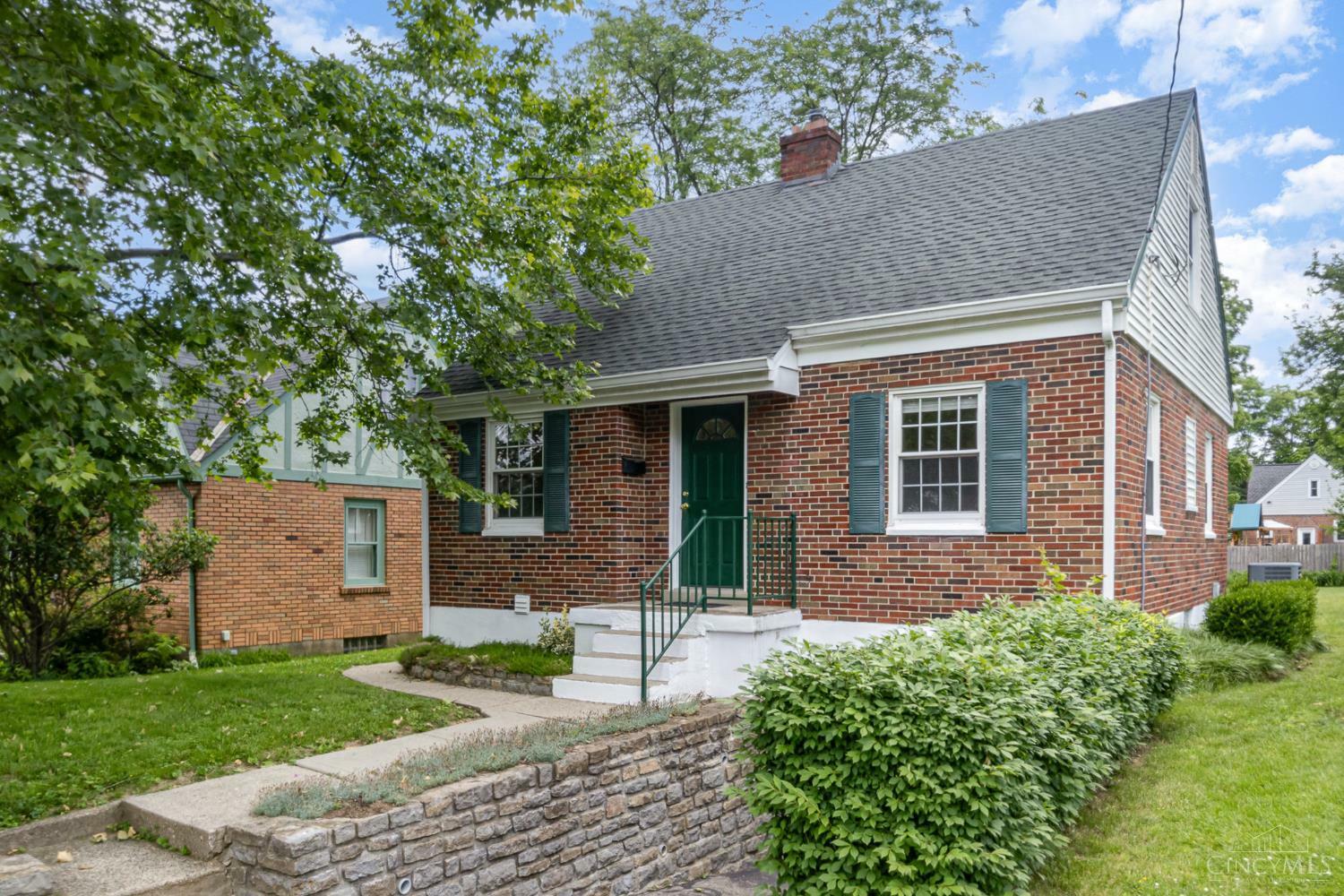 Property Photo: 1172 Ayershire Avenue OH 45230