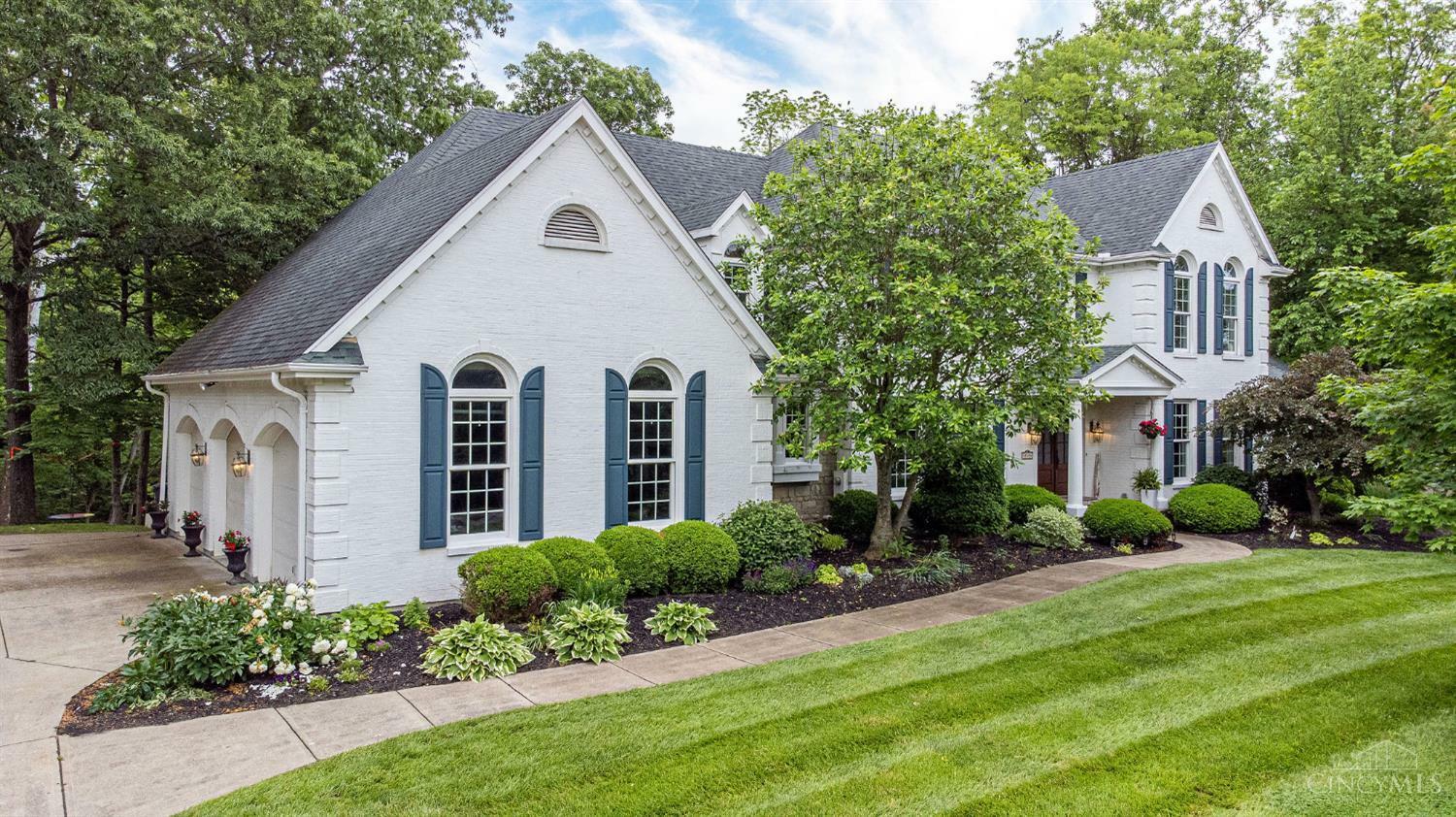 Property Photo: 11306 Terwilligersknoll Court OH 45249