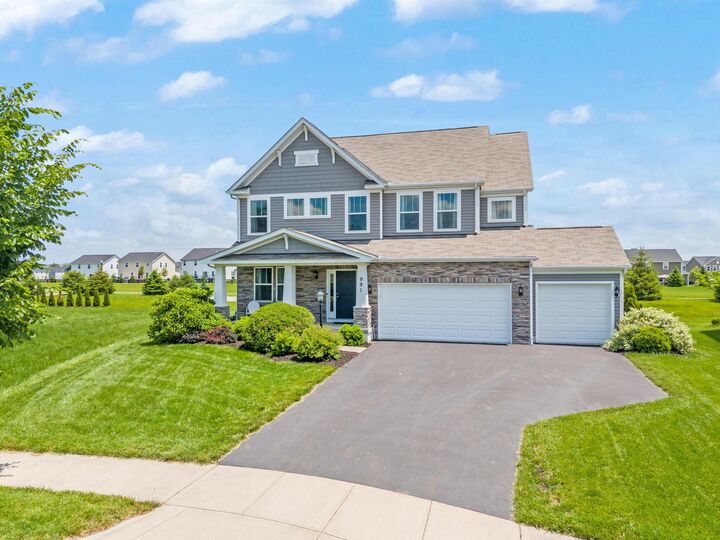 991 Treeline Way  Delaware OH 43015 photo