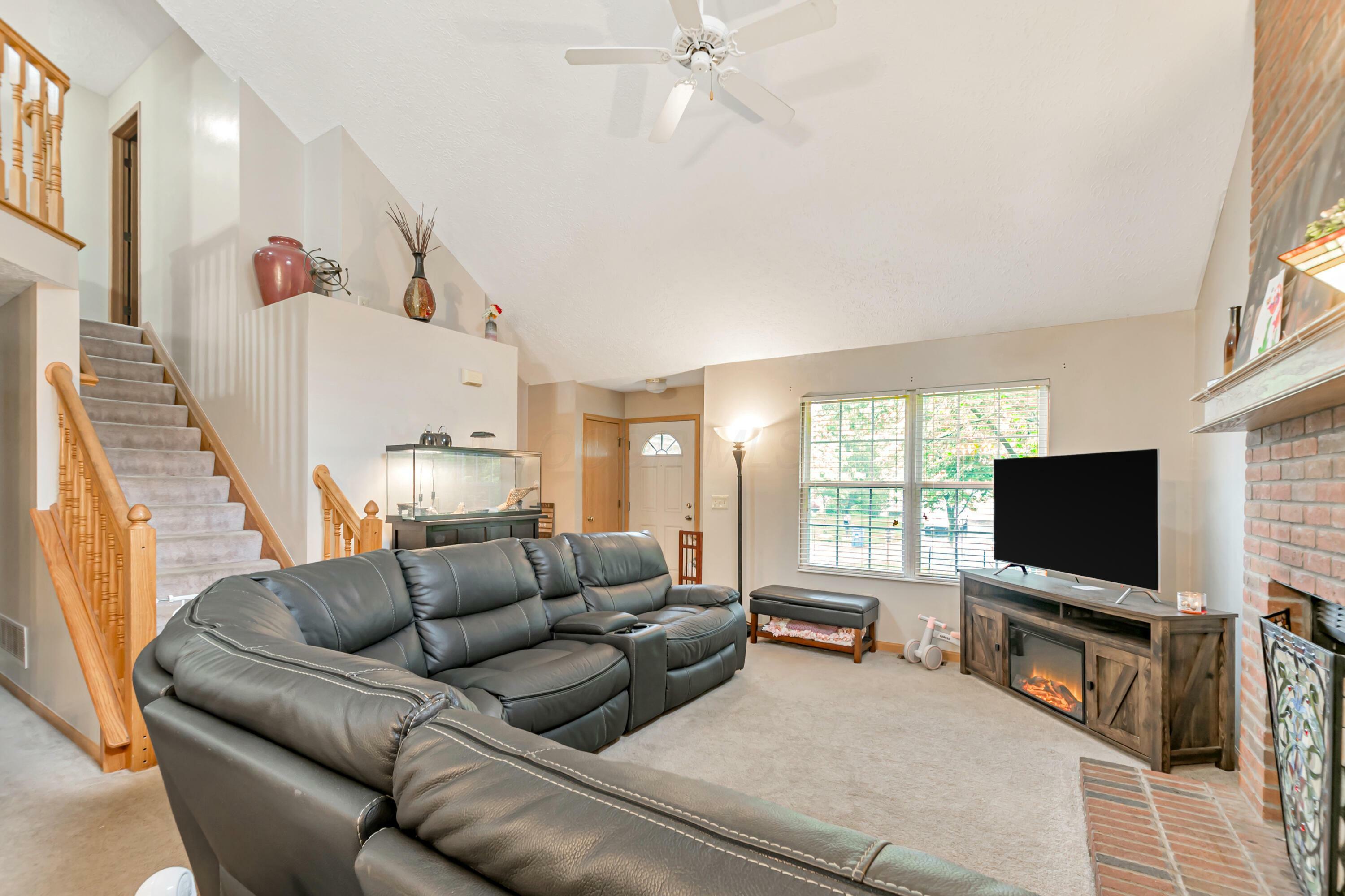 Property Photo: 3150 Berkley Pointe Drive OH 43230