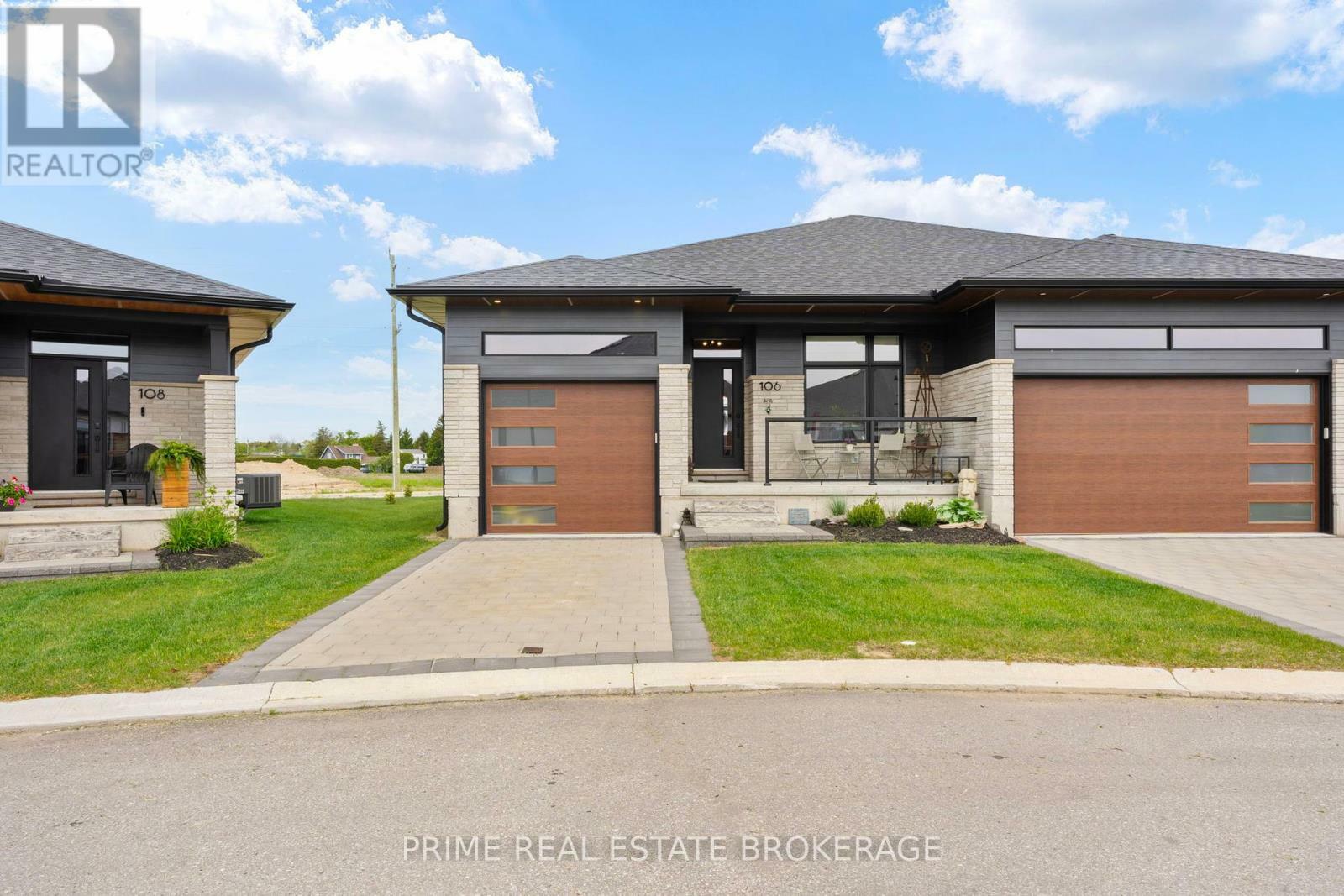 Property Photo: 106 Coastal Crescent 3 ON N0M 1T0