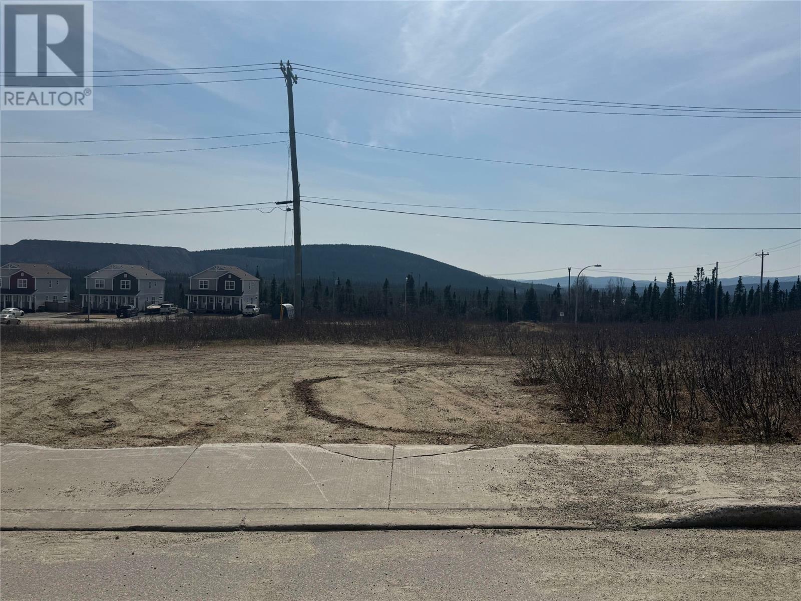 211 Sparrow Street  Labrador City NL A2V 0B6 photo