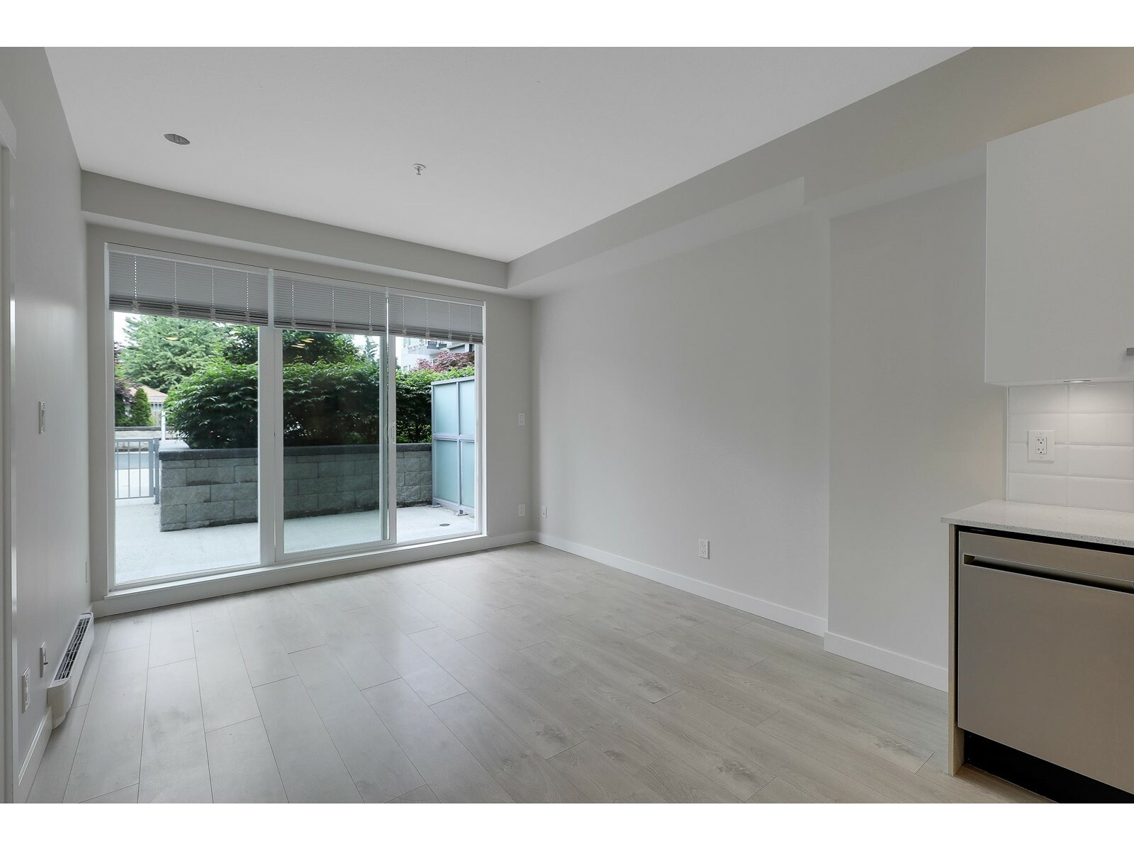 Property Photo:  10838 Whalley 114  BC V3R 0G8 