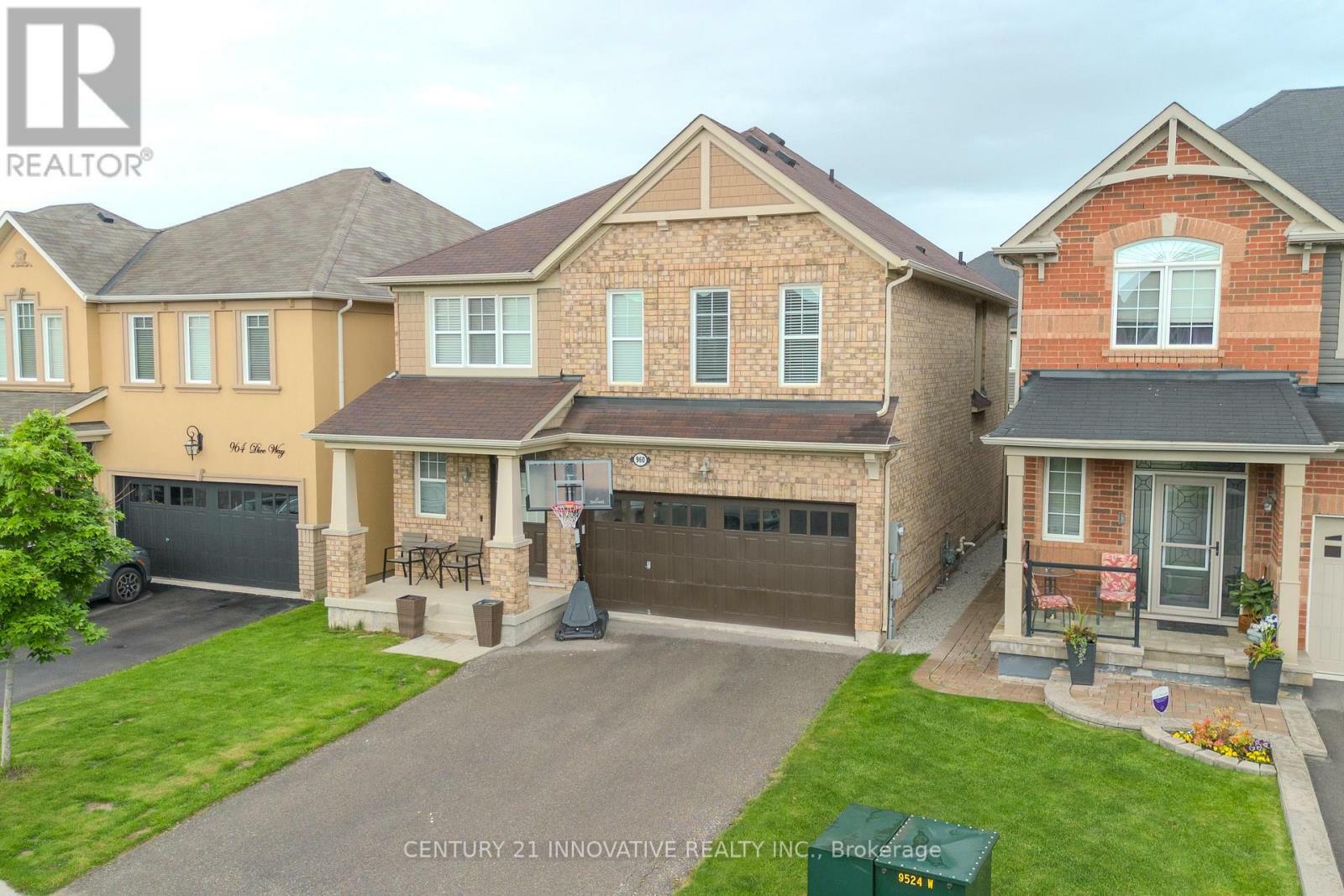 Property Photo: 960 Dice Way ON L9T 8C1