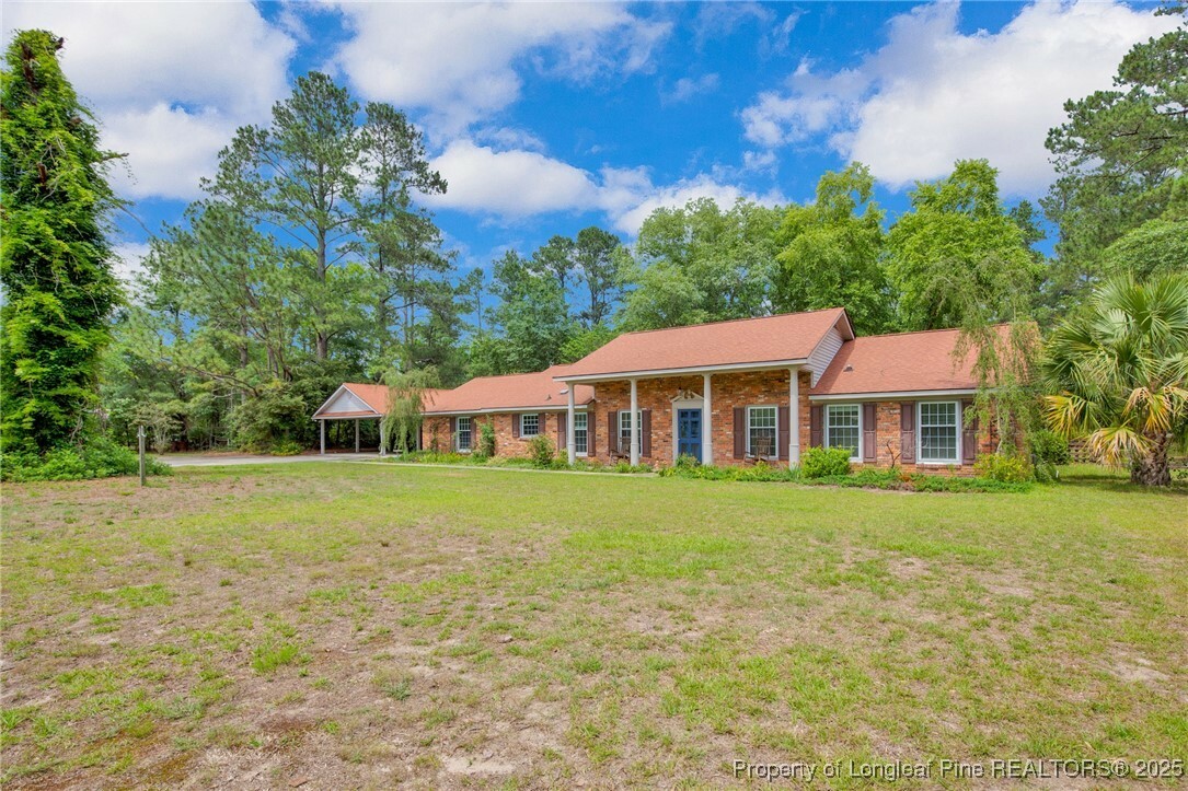Property Photo: 9423 Old Whiteville Road NC 28358