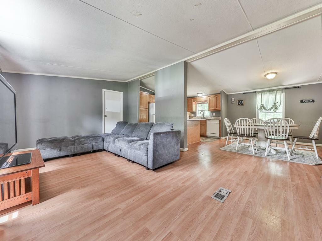 Property Photo: 108 Casual Ridge Run GA 30143