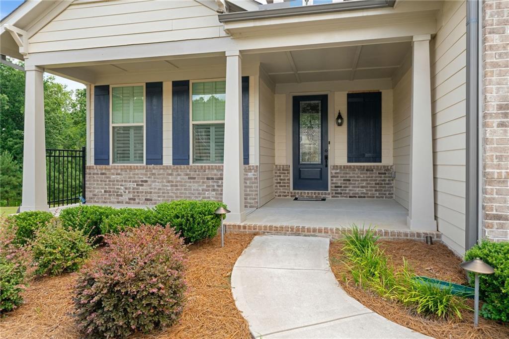 Property Photo: 272 Silver Court GA 30548