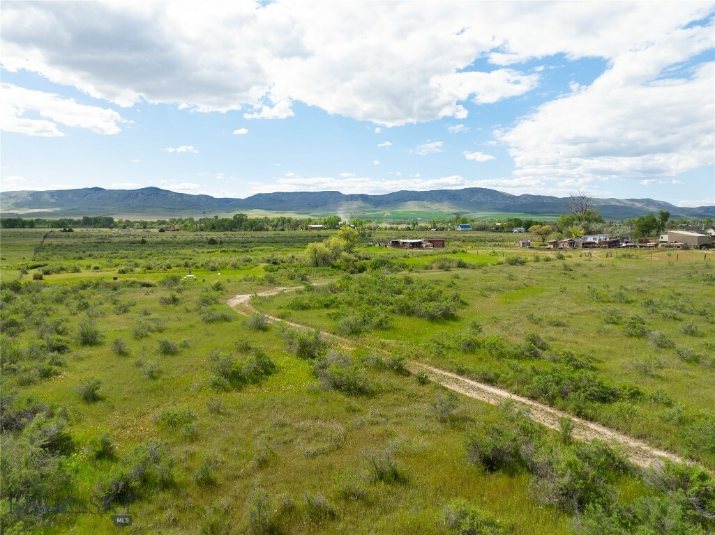 Property Photo: 8815 Lazy Elk Road MT 59752