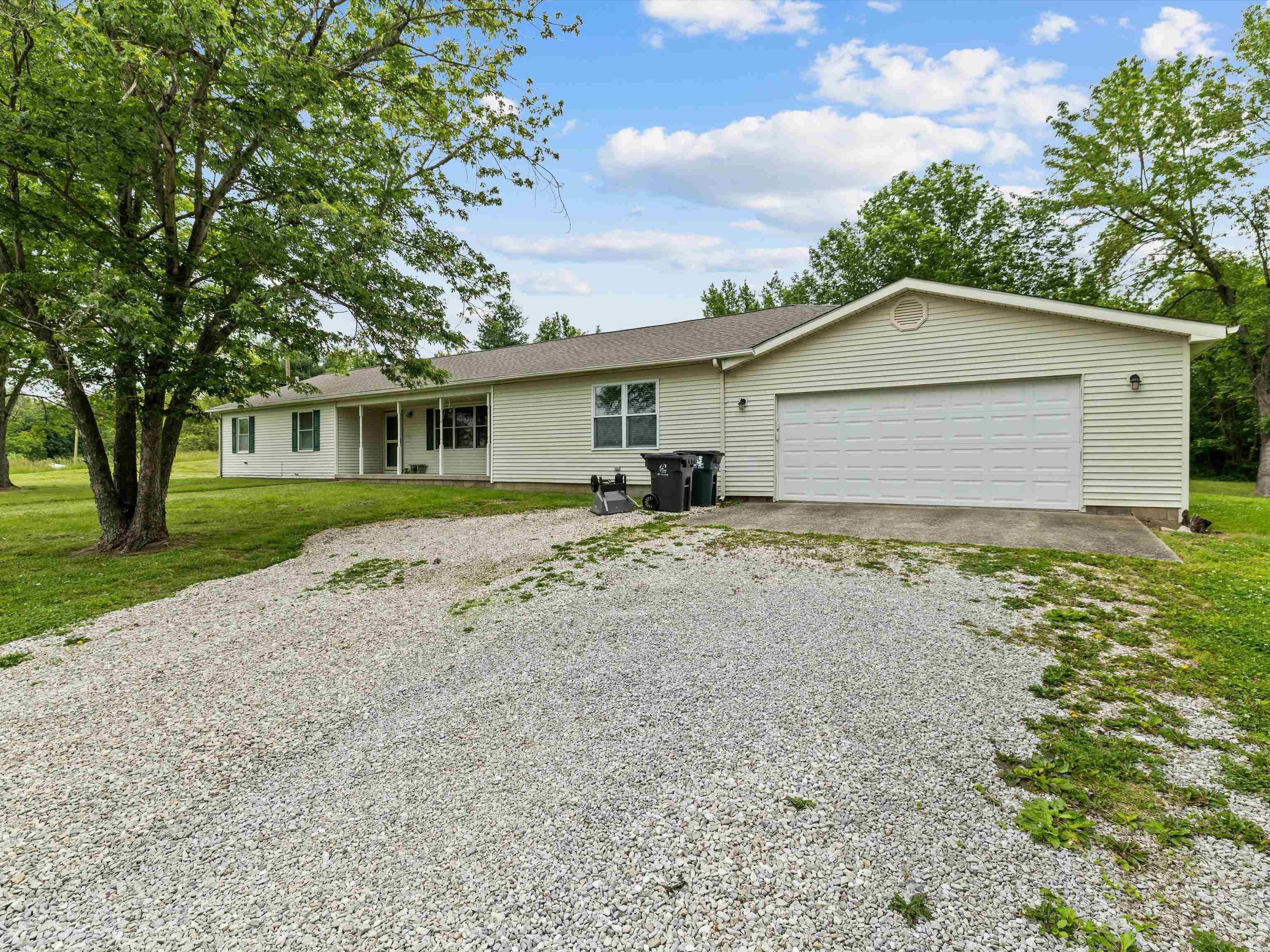 17181 Upper Delaware Rd.  Henderson KY 42420 photo