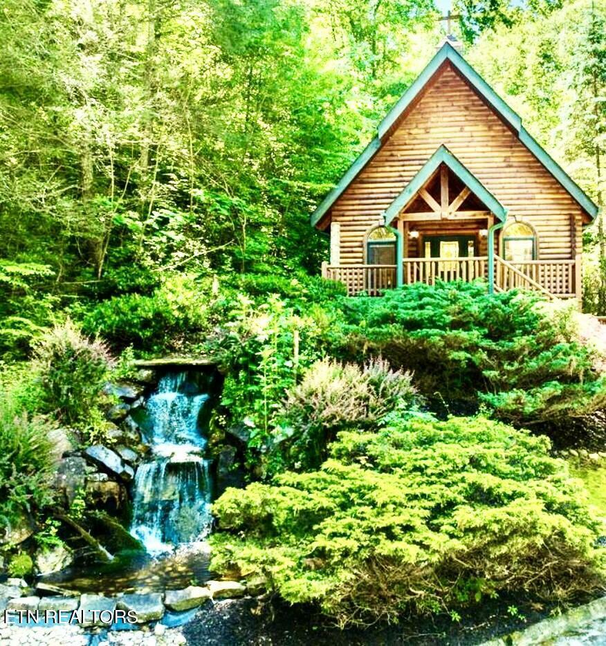 Property Photo: 703 Glory Ridge Way TN 37738