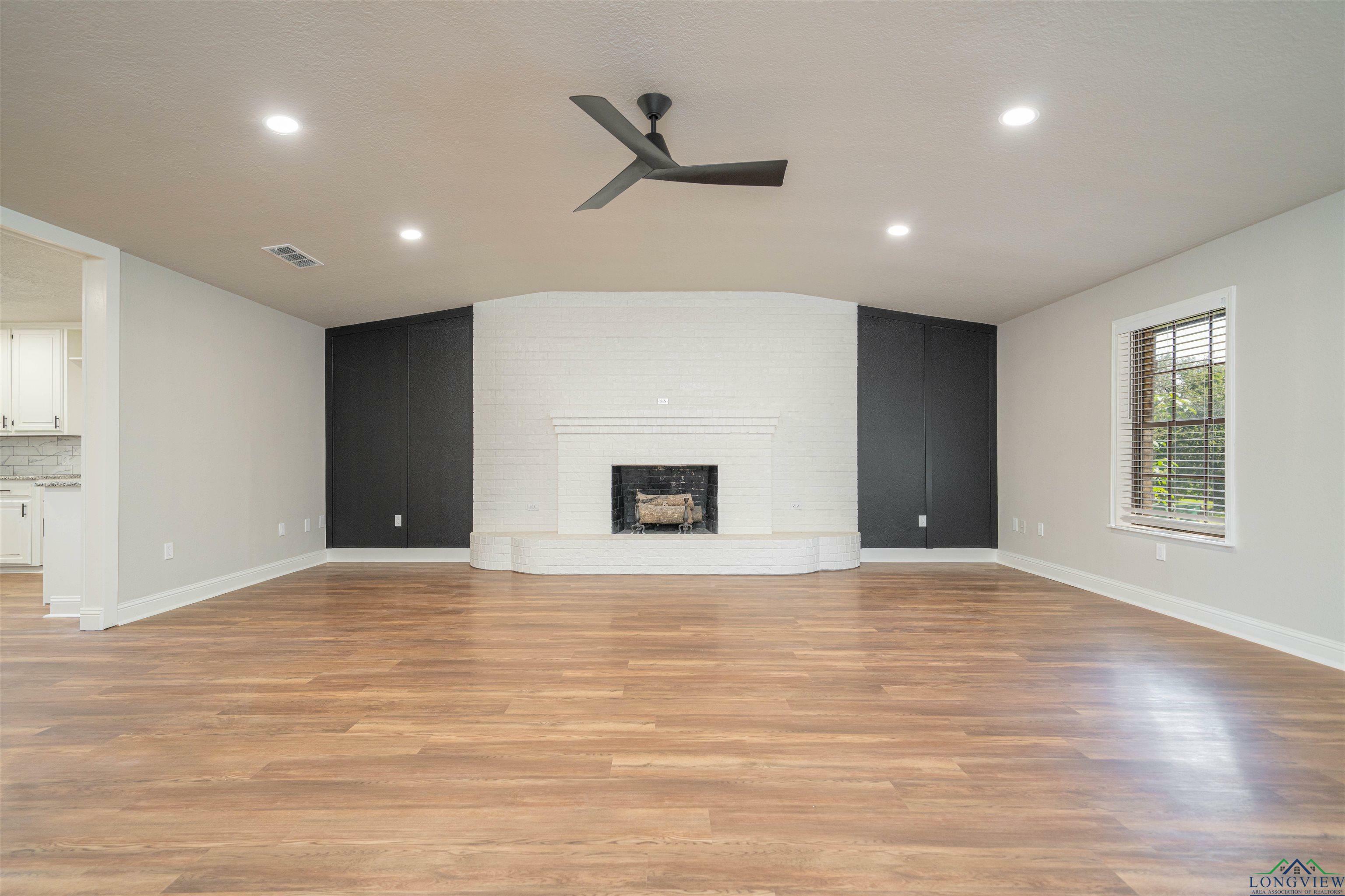 Property Photo:  291 Taylor George Rd  TX 75605 