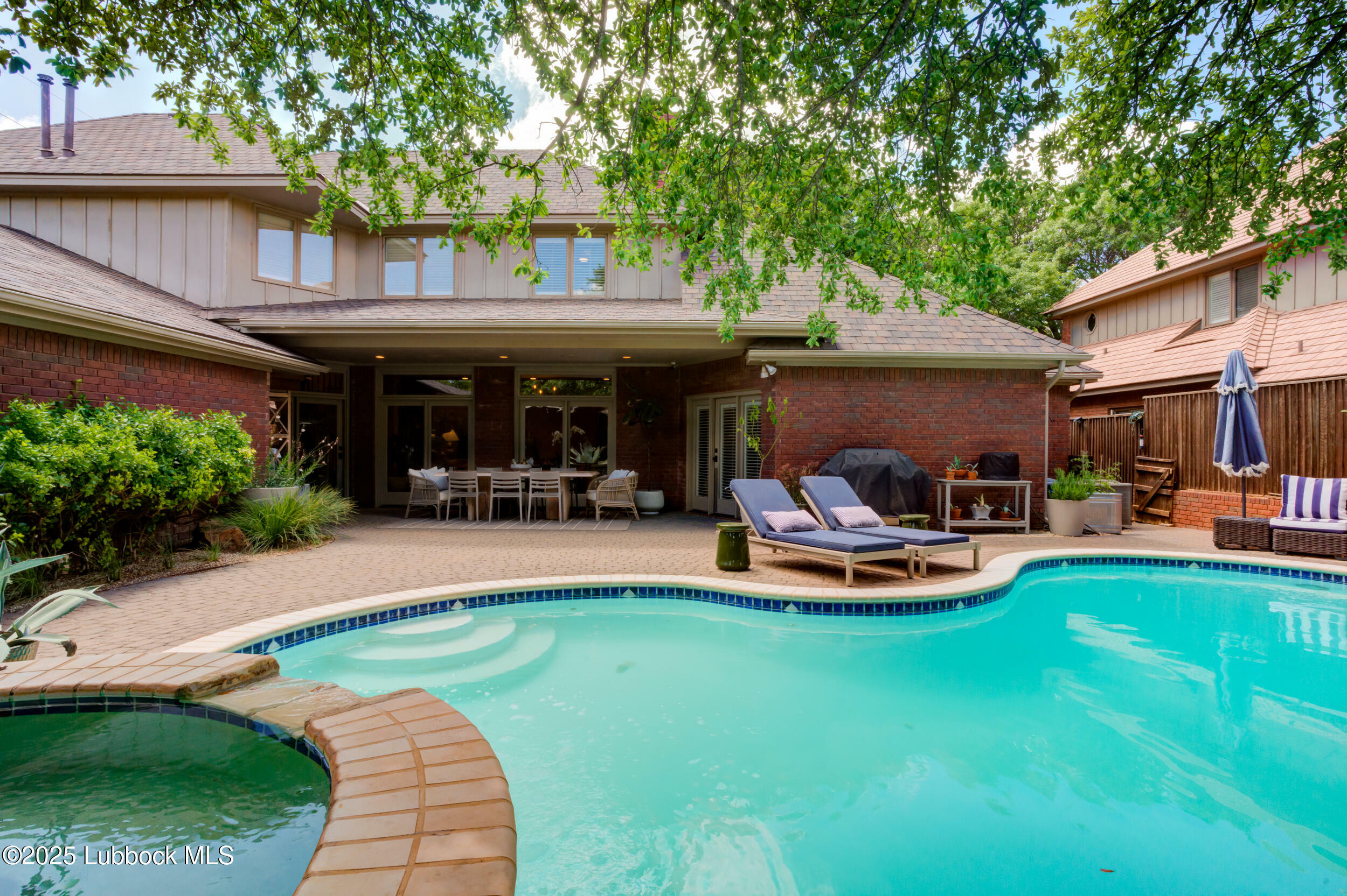 Property Photo: 8707 Savannah Avenue TX 79424