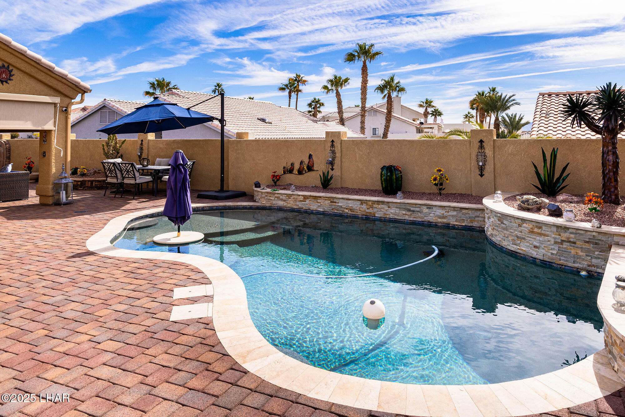 Property Photo: 2372 Dawn Dr AZ 86404