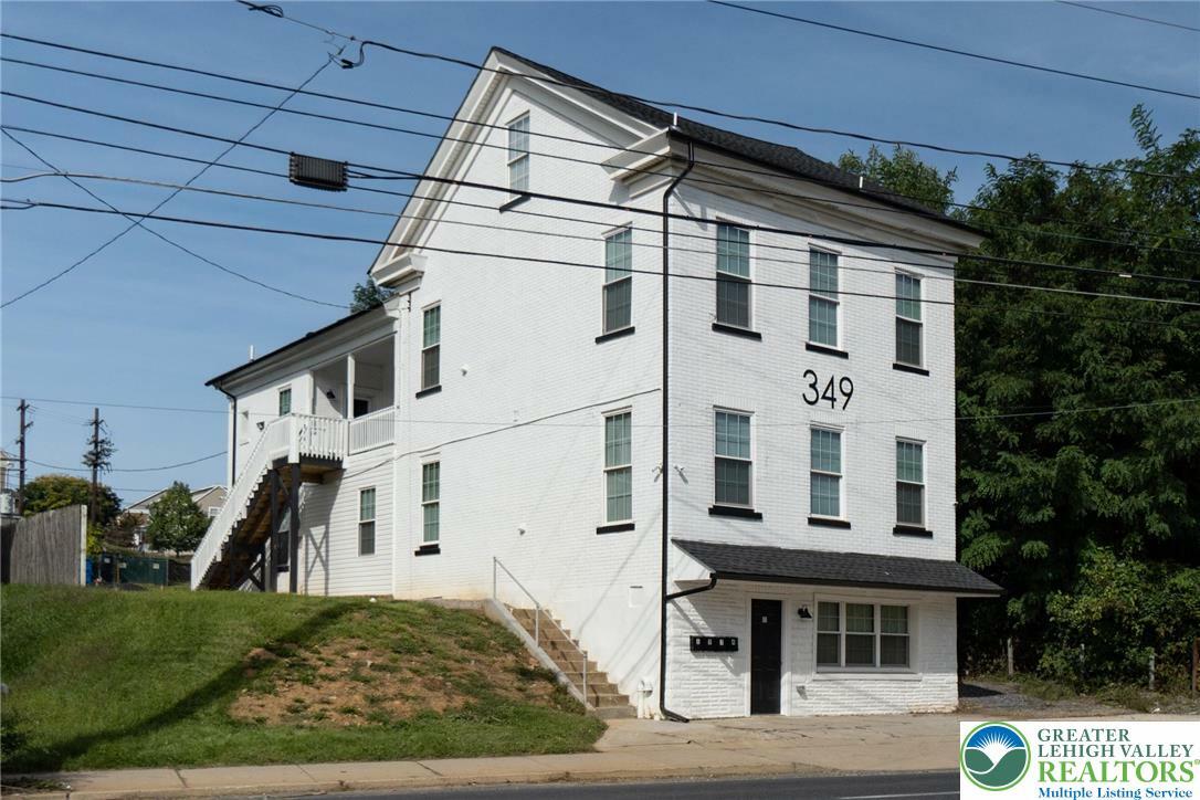 349 Hanover Avenue 3  Allentown City PA 18109 photo