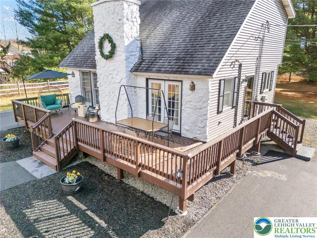 Property Photo: 64 Autumn Lane PA 18229