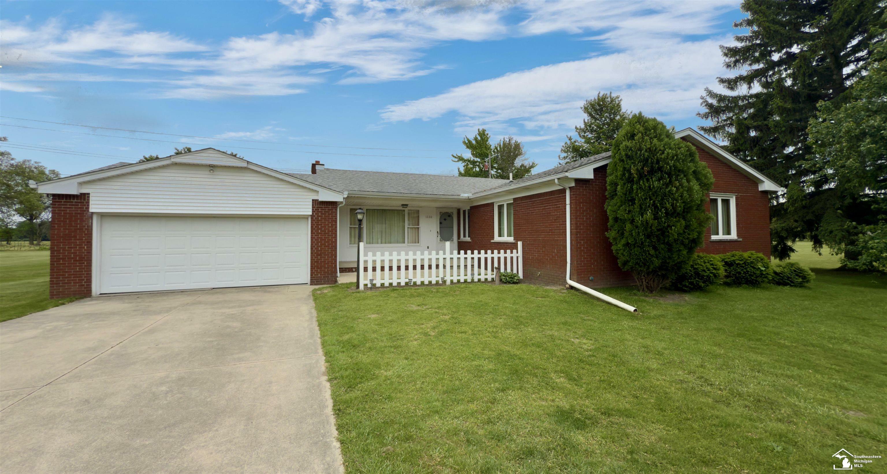 Property Photo: 1220 N Raisinville Road MI 48162