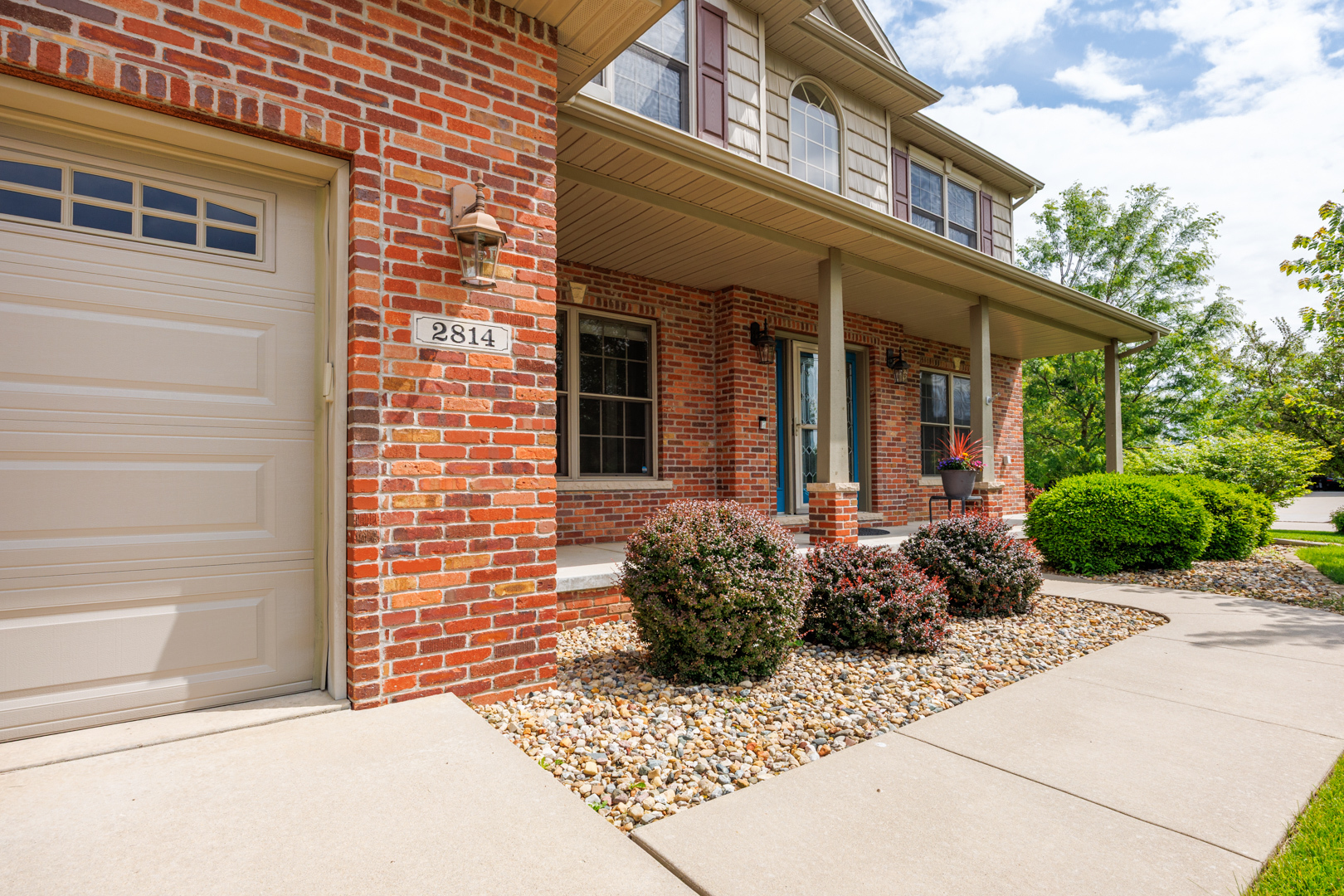 Property Photo:  2814 Stevenson Drive  IL 61704 
