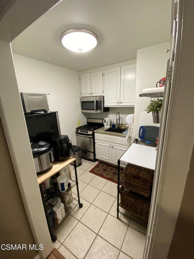 Property Photo: 31567 Lindero Canyon Road 6 CA 91361