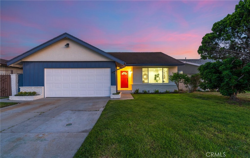 Property Photo:  414 E Clarion Dr.  CA 90745 